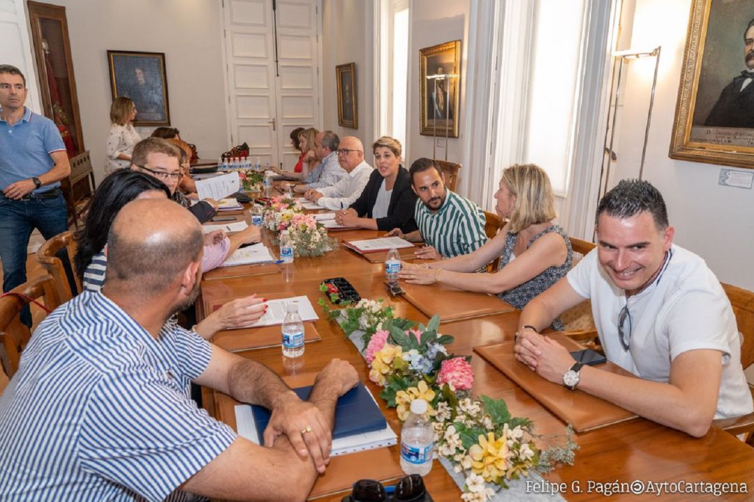 Aprobadas las retribuciones del personal eventual adscrito al Gobierno del Ayuntamiento de Cartagena y grupos políticos municipales Aprobadas las retribuciones del personal eventual adscrito al Gobierno del Ayuntamiento de Cartagena y grupos políticos municipales