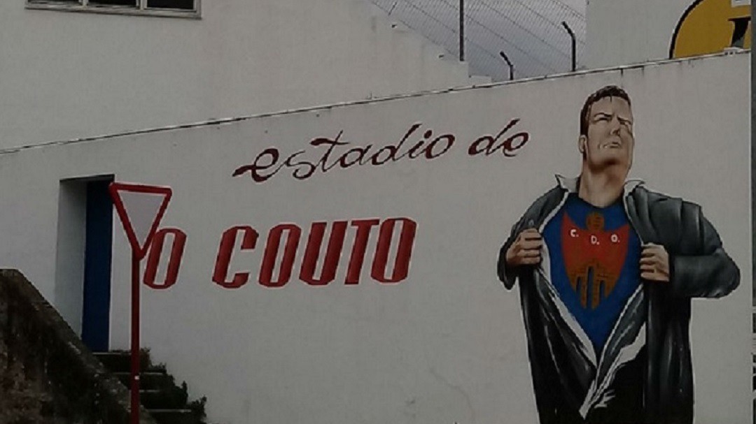 Dúas asembleas nunha da U.D.Ourense