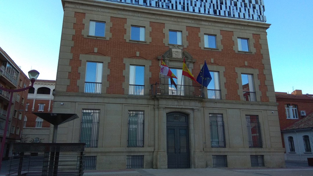 Se enfrenta a 2 años y 6 meses de prisión
por alzamiento de bienes