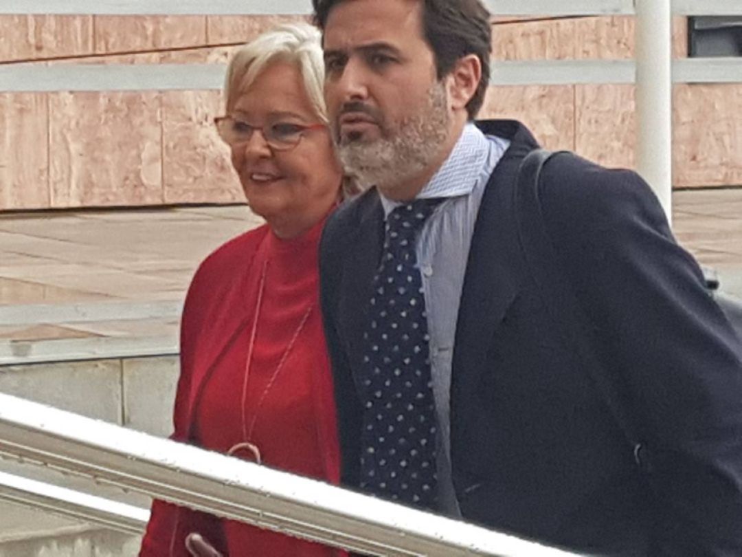 Teresa Porras a su llegada a la Ciudad de la Justicia (Archivo) Teresa Porras a su llegada a la Ciudad de la Justicia (Archivo)