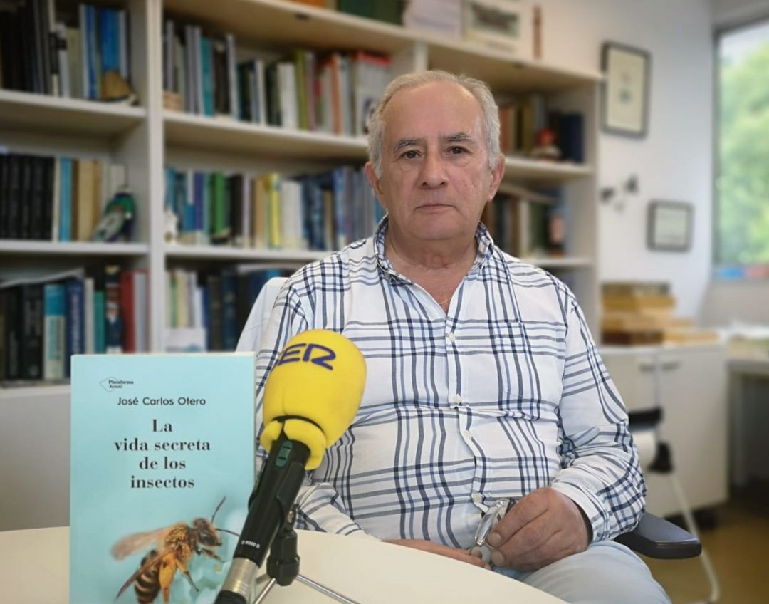 Carlos Otero, entomólogo y profesor de la USC Carlos Otero, entomólogo y profesor de la USC