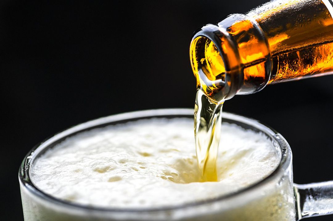 En verano, más terraza y más cerveza En verano, más terraza y más cerveza