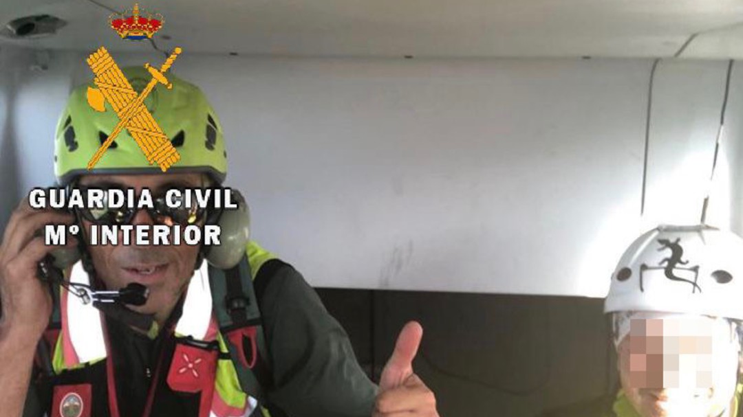 Rescate de barranquista en Madrigal de la Vera