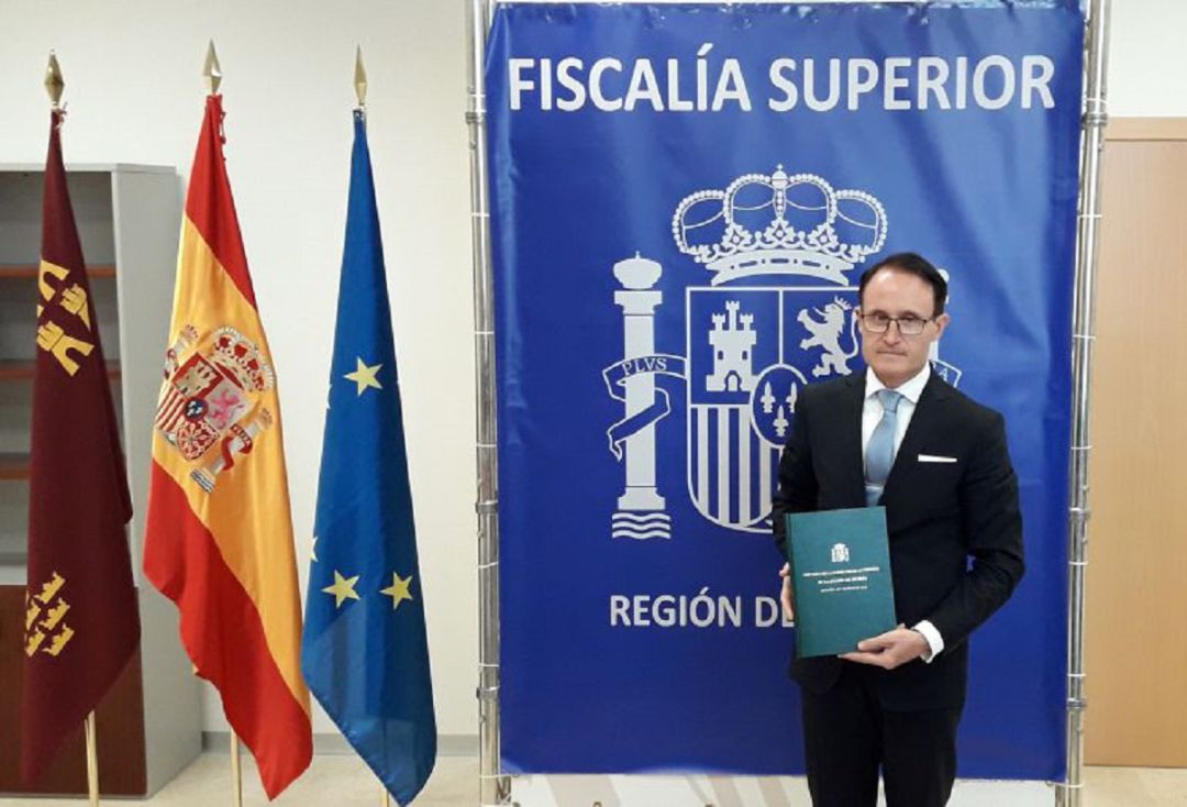 La fiscalía de Murcia propone a la del Supremo recurrir la absolución de Pedro Antonio Sánchez La fiscalía de Murcia propone a la del Supremo recurrir la absolución de Pedro Antonio Sánchez
