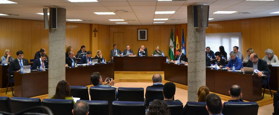 Pleno del Ayuntamiento de Roquetas de Mar. Pleno del Ayuntamiento de Roquetas de Mar.
