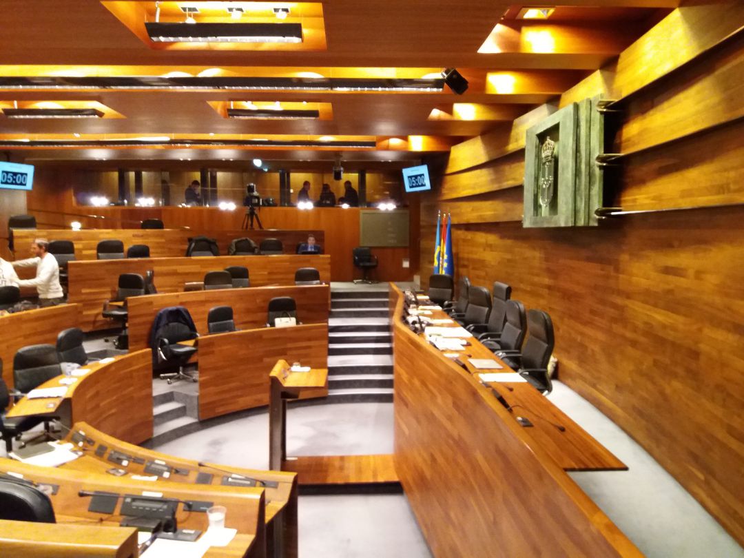 El pleno comenzará el Jueves 11, y si ningún candidato obtiene mayoría absoluta al día siguiente, la votación se repetirá el lunes 15. El pleno comenzará el Jueves 11, y si ningún candidato obtiene mayoría absoluta al día siguiente, la votación se repetirá el lunes 15.