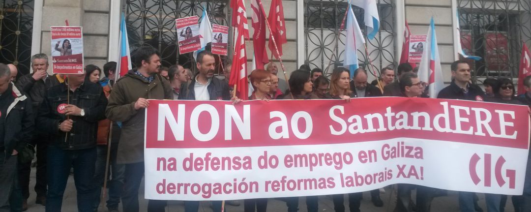Protesta del Banco Santander Protesta del Banco Santander