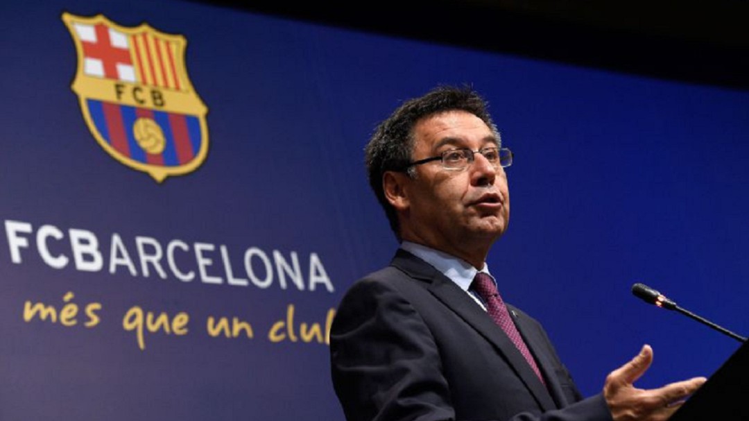 "Tot es precipita en el pitjor moment possible"