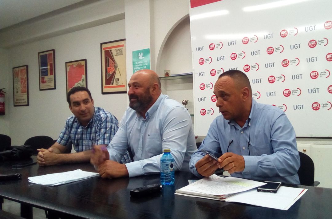 UGT alerta de que el 20% de los médicos de León se jubilarán en 2020 y no se contempla relevo UGT alerta de que el 20% de los médicos de León se jubilarán en 2020 y no se contempla relevo