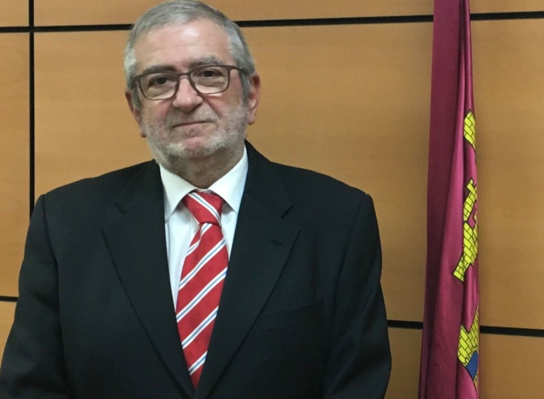 El presidente de la Asamblea regional deja sin fecha la ronda de consultas para la nueva investidura El presidente de la Asamblea regional deja sin fecha la ronda de consultas para la nueva investidura
