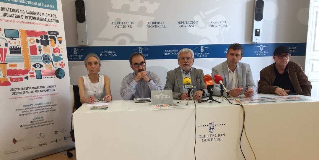 De izquierda a derecha: Ana Torrado, Xavier Casares, Roseno Fernández, Antonio Puga y Miguel Anxo Fernández De izquierda a derecha: Ana Torrado, Xavier Casares, Roseno Fernández, Antonio Puga y Miguel Anxo Fernández