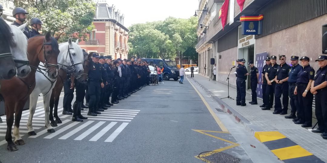 Cuerpo de policia en la presentación del nuevo dispositivo de seguridad para los sanfermines Cuerpo de policia en la presentación del nuevo dispositivo de seguridad para los sanfermines