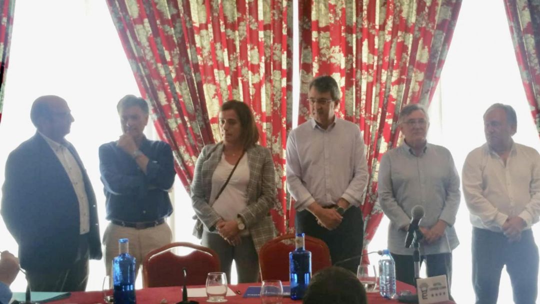 Los diputados del PP junta al número dos del partido en Castilla y León Francisco Vázquez Los diputados del PP junta al número dos del partido en Castilla y León Francisco Vázquez