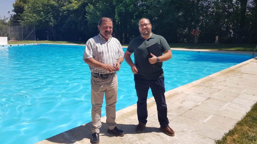 Diputación aporta más de 150.000 euros para la adecuación de la piscina municipal y de distintas vías de Jimena