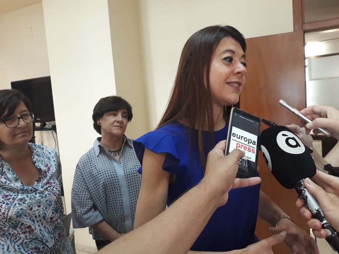 Carolina Pascual: "Hay que evaluar qué ha pasado, coordinarnos y poner remedio para que no se vuelva a repetir" Carolina Pascual: "Hay que evaluar qué ha pasado, coordinarnos y poner remedio para que no se vuelva a repetir"