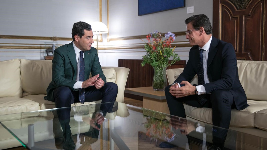 Junta y Ayuntamiento de Granada abren nueva etapa de "cooperación y lealtad"
