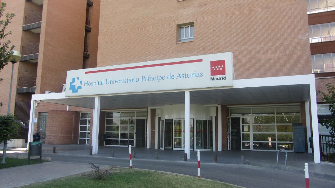 Un juez ordena a médicos del Hospital de Alcalá continuar el tratamiento a una paciente gravemente enferma Un juez ordena a médicos del Hospital de Alcalá continuar el tratamiento a una paciente gravemente enferma