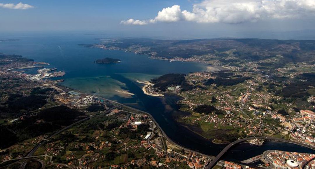 Sanxenxo y Poio aceptan un proyecto para el saneamiento de la ría Sanxenxo y Poio aceptan un proyecto para el saneamiento de la ría