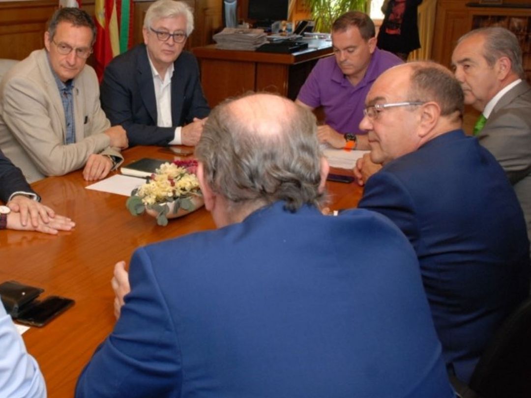 Reunión entre Zamora 10 y la Diputación Provincial Reunión entre Zamora 10 y la Diputación Provincial