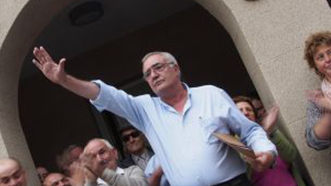El regidor de Baralla se compromete a seguir el legado de su padre