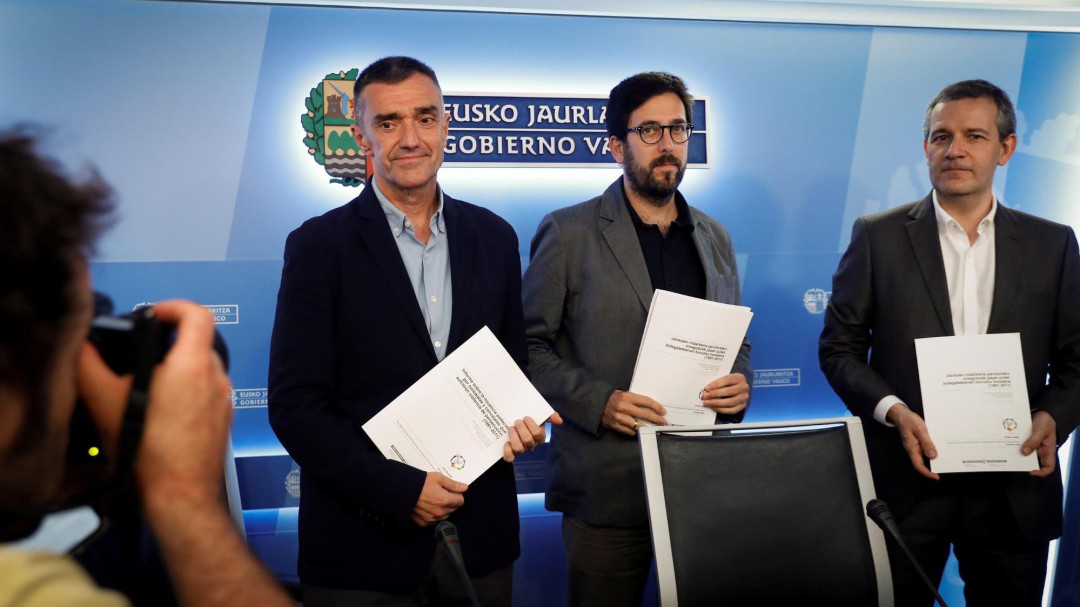 Un informe oficial refleja la "soledad" de los ediles acosados por ETA