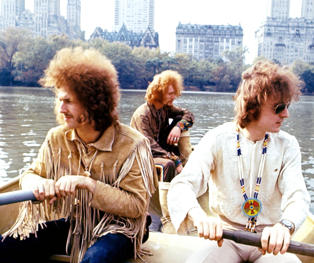 Eric Clapton (izquierda), Ginger Baker (centro) y Jack Bruce posan en Central Park, Nueva York, en 1968 Eric Clapton (izquierda), Ginger Baker (centro) y Jack Bruce posan en Central Park, Nueva York, en 1968