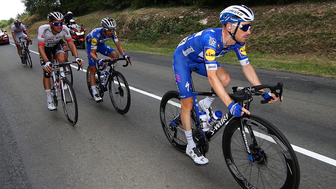 De Gendt gana la octava etapa y Julian Alaphilippe recupera el maillot amarillo