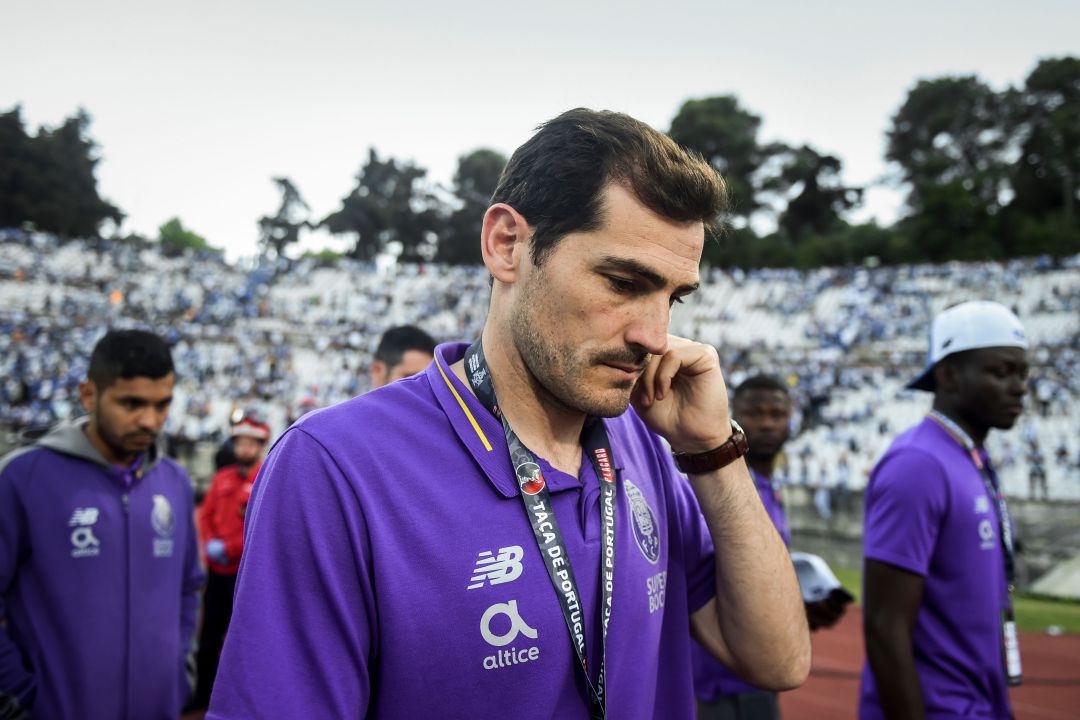 Iker Casillas integrará el cuerpo técnico del Oporto mientras se recupera de su problema de salud Iker Casillas integrará el cuerpo técnico del Oporto mientras se recupera de su problema de salud