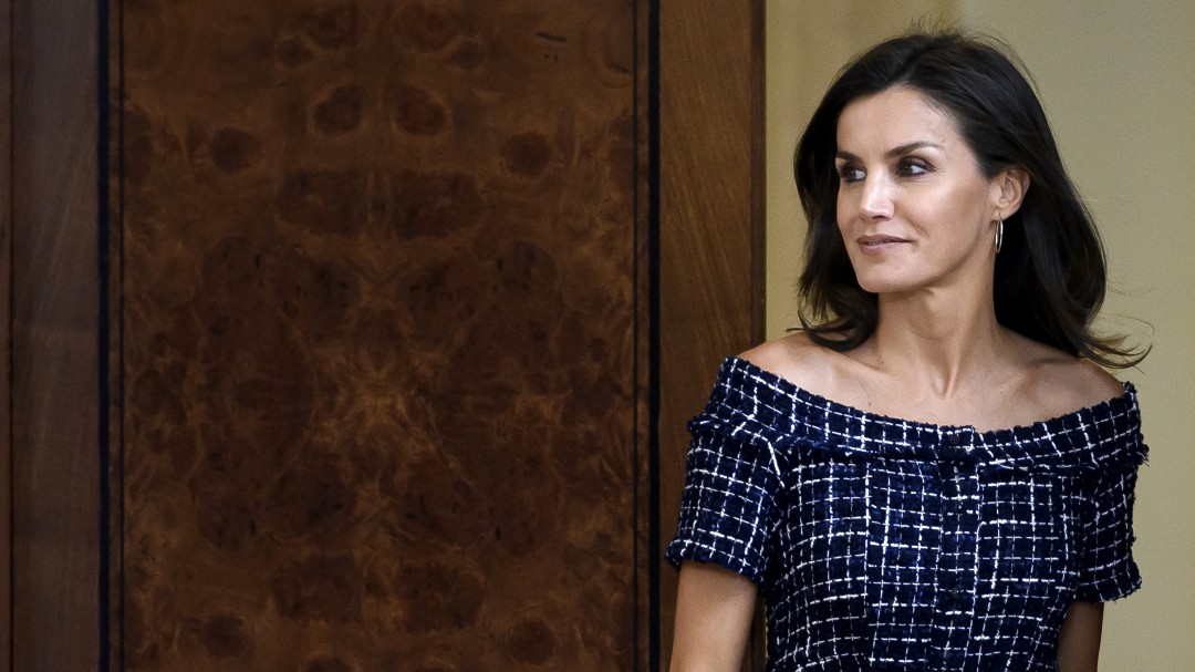 La reina Letizia viste de Zara (otra vez)