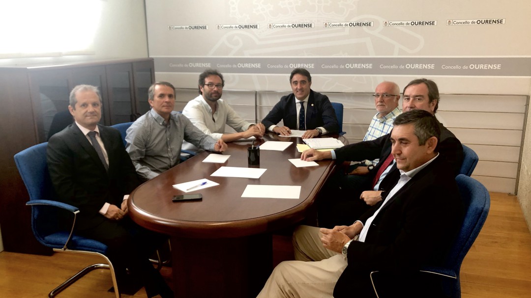 El Concello pide a la adjudicataria un plan intensivo de limpieza
