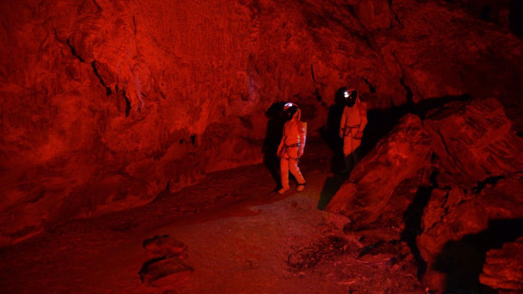 Ensayo vida humana en Marte, gracias al proyecto Astroland en una cueva de Arredondo (Cantabria) Ensayo vida humana en Marte, gracias al proyecto Astroland en una cueva de Arredondo (Cantabria)