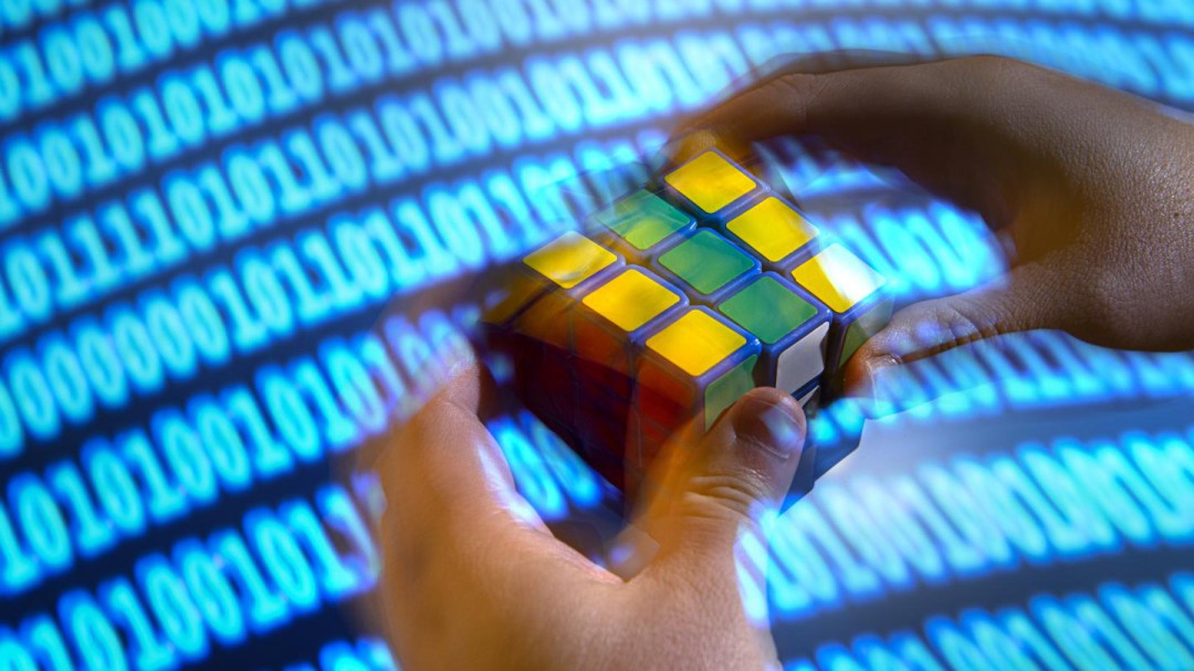 Una máquina completa el cubo de Rubik en un segundo