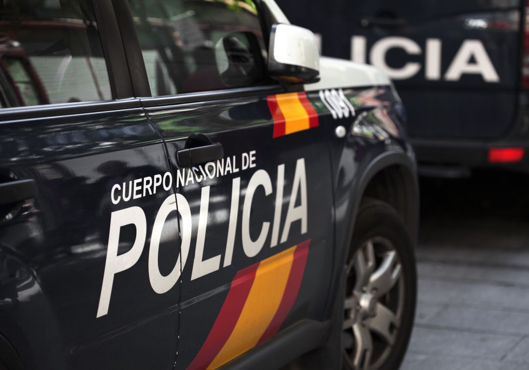 Un hombre acuchilla a su expareja y a su exsuegra en Dénia