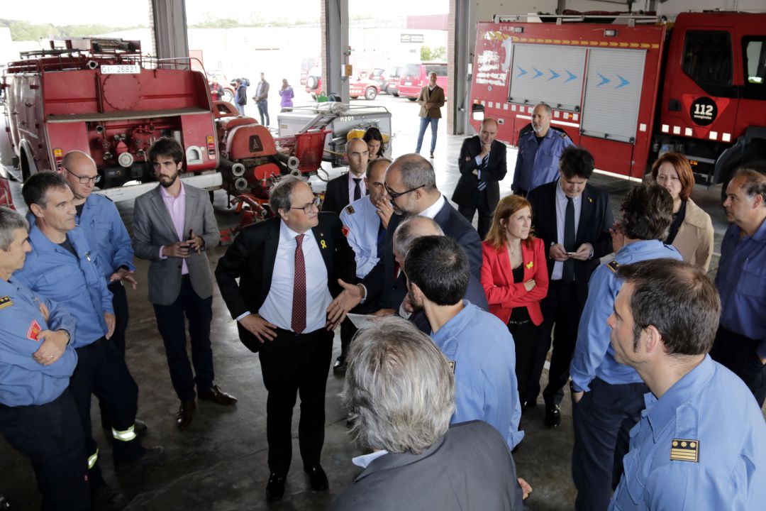 La visita al Parc de Bombers de Girona de Quim Torra La visita al Parc de Bombers de Girona de Quim Torra