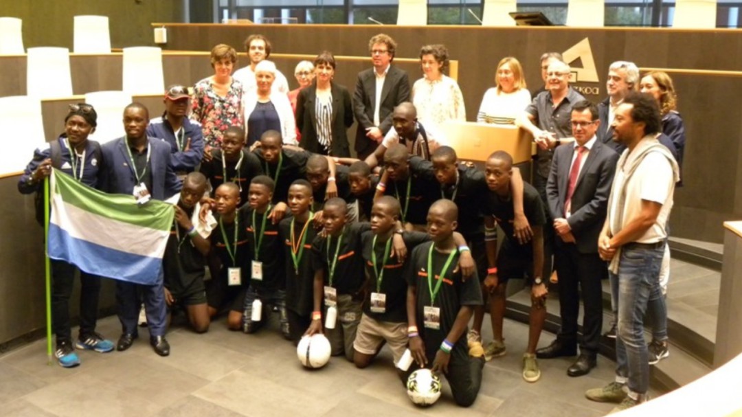 Se fugan dos menores de Sierra Leona tras jugar en la Donosti Cup