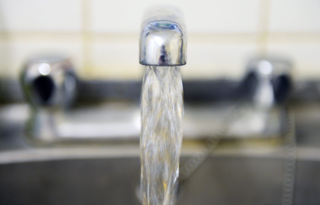 ¿Cuánto nos cuestan los pequeños gestos como dejar correr el agua? ¿Cuánto nos cuestan los pequeños gestos como dejar correr el agua?