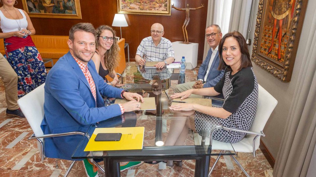 Tur: "La industria de la Safor experimentará un cambio en cinco años"
