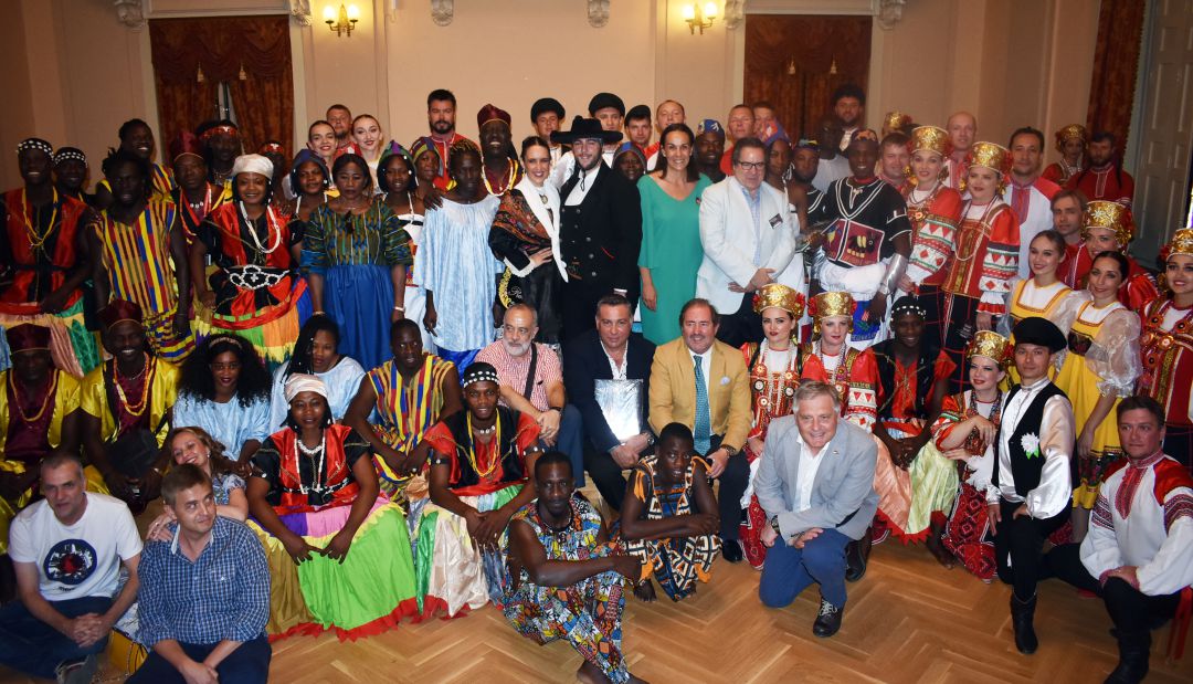 La Corporación de Ciudad Real con la alcaldesa accidental a la cabeza, Eva María Masías han ofrecido una recepción de bienvenida a los participantes. La Corporación de Ciudad Real con la alcaldesa accidental a la cabeza, Eva María Masías han ofrecido una recepción de bienvenida a los participantes.