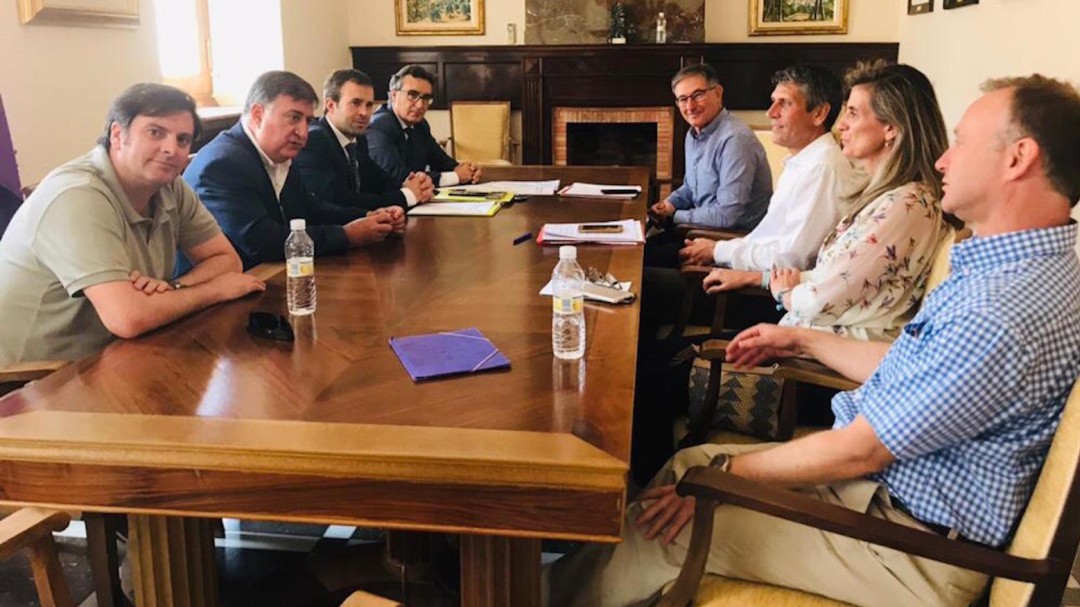 El Ayuntamiento de Jaén firma la recepción de la urbanización del 'Jaén Plaza'