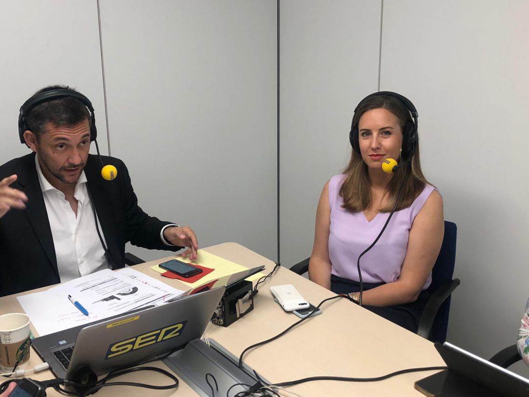 Melisa Rodríguez, portavoz adjunta de Ciudadanos, durante la entrevista con Javier Ruiz en el Especial Investidura de Hoy por Hoy Melisa Rodríguez, portavoz adjunta de Ciudadanos, durante la entrevista con Javier Ruiz en el Especial Investidura de Hoy por Hoy