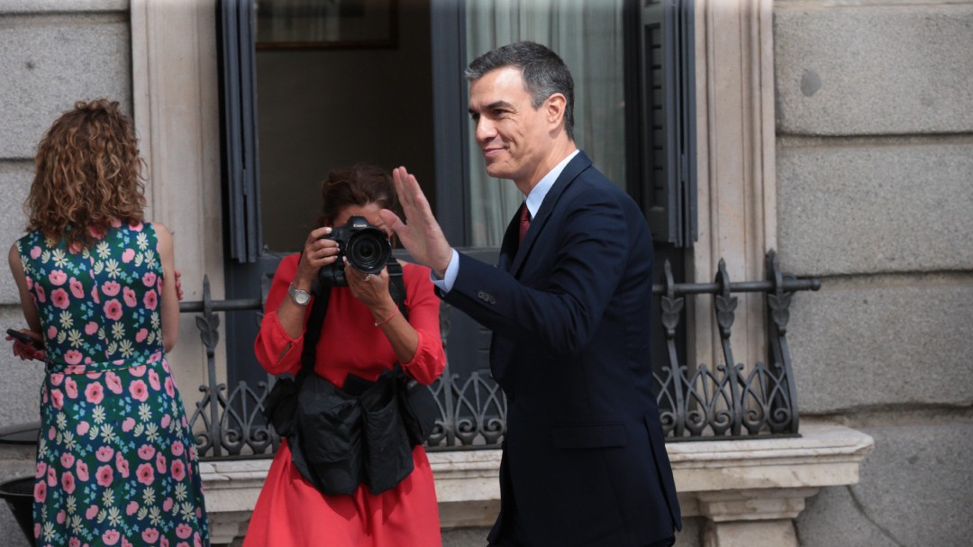 El Principado aguarda por un acuerdo de investidura para desbloquear los grandes "proyectos"