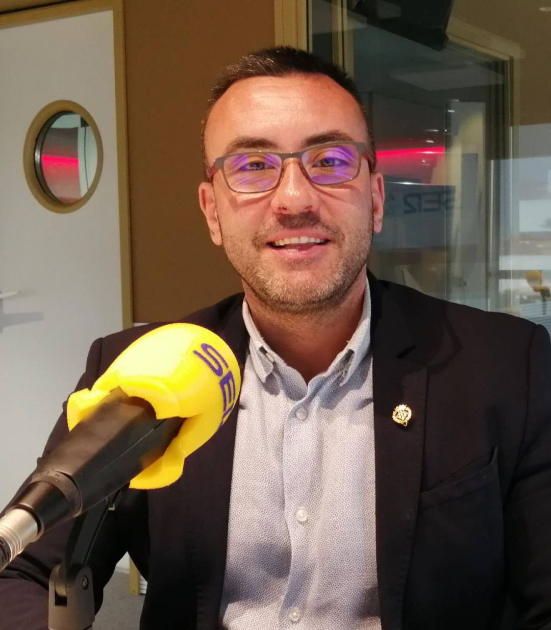 José Benlloch, alcalde de Vila-real, en los estudios de Radio Castellón José Benlloch, alcalde de Vila-real, en los estudios de Radio Castellón