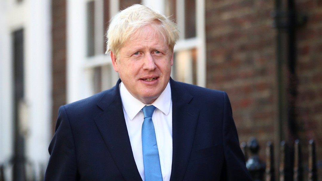 Boris Johnson arrasa y será el nuevo primer ministro
