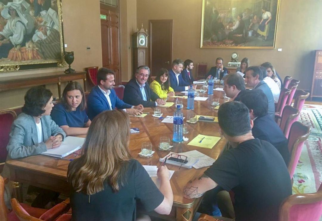 Reunión de la Junta de Portavoces del martes 23 de julio. Junta General del Principado. Reunión de la Junta de Portavoces del martes 23 de julio. Junta General del Principado.