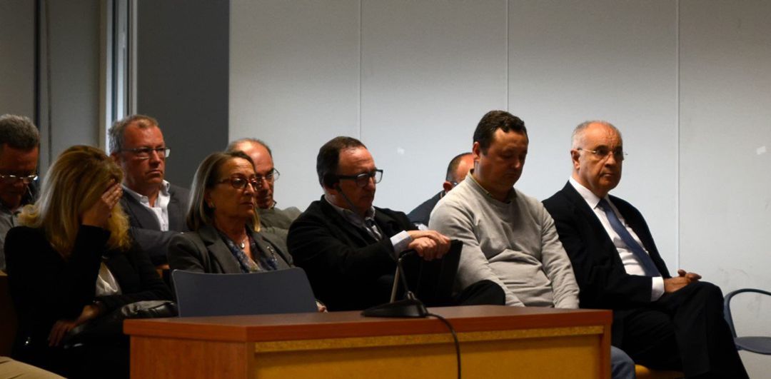 Anticorrupción, Blasco y Tauroni mantienen sus pactos y Generalitat y Coordinadora se oponen "radicalmente" Anticorrupción, Blasco y Tauroni mantienen sus pactos y Generalitat y Coordinadora se oponen "radicalmente"