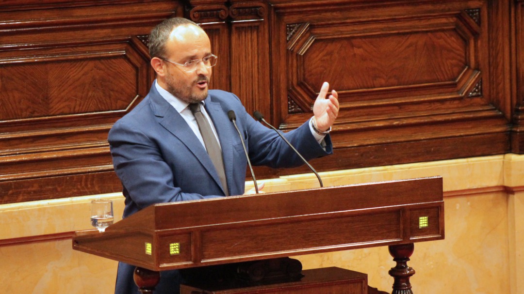 Manolo Escobar, al Parlament: un diputat del PP català ha entonat una de les seves cobles per demanar "convivència"