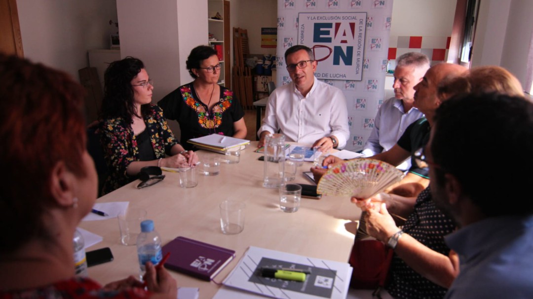 Conesa exige a PP y Cs que cumplan íntegramente el pacto contra la pobreza y la exclusión social