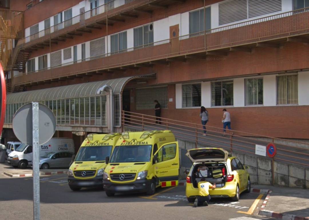 Imagen del acceso al servicio de urgencias del hospital Josep Trueta de Girona Imagen del acceso al servicio de urgencias del hospital Josep Trueta de Girona