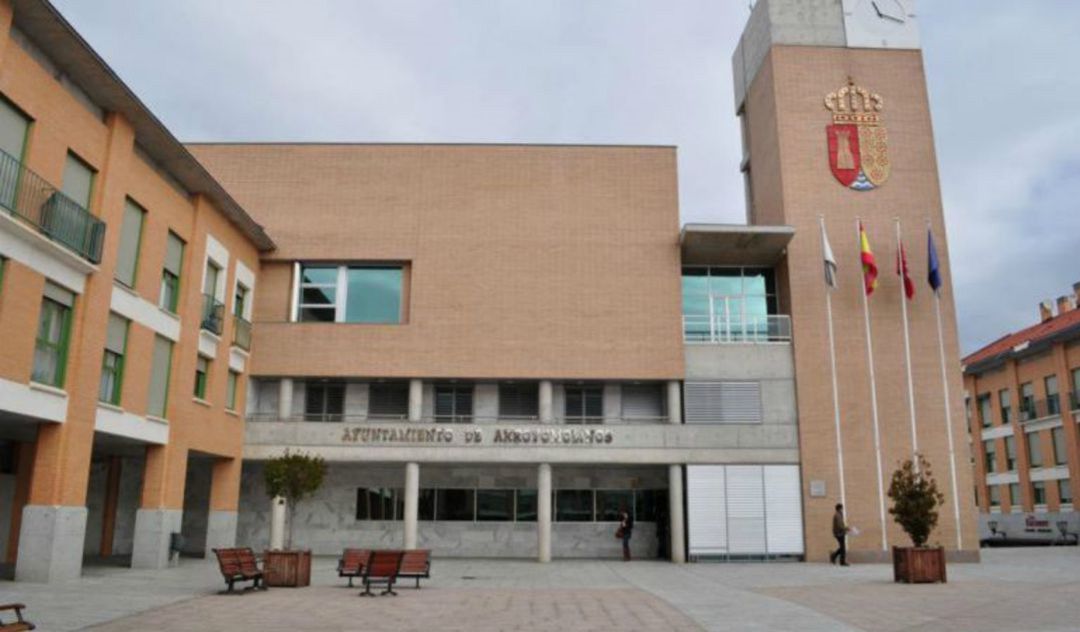 Arroyomolinos toma medidas para frenar las ocupaciones ilegales Arroyomolinos toma medidas para frenar las ocupaciones ilegales