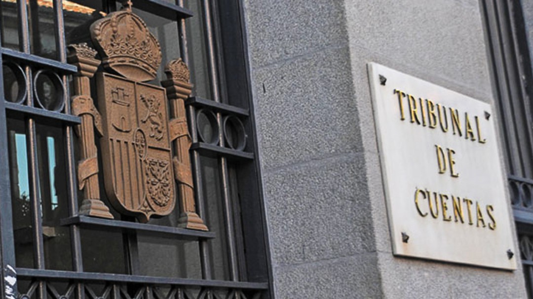 El Tribunal de Cuentas estudiará si hay irregularidad contable en las tarjetas 'black' de la Comunidad de Madrid